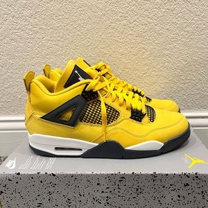 Air Jordan 4 Retro - Tour Yellow